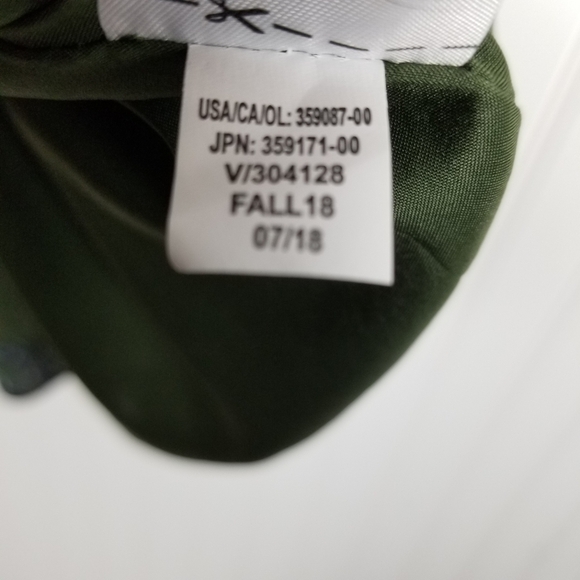 Banana Republic Womens Dress Dark Floral Print Bell Sleeves Size 6 Black Green - Picture 9 of 13